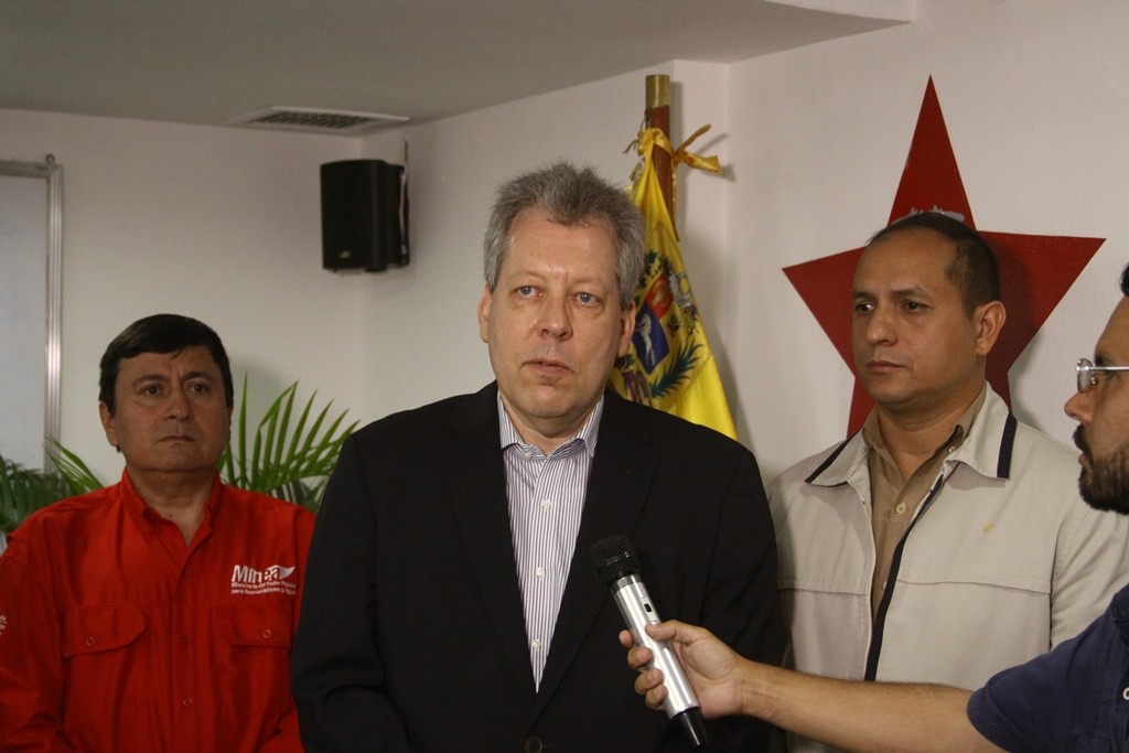 La autoridad del Pnud en Venezuela, Peter Grohmann, elogió los equipos de trabajo del Minea. (Foto / Michael Segovia)